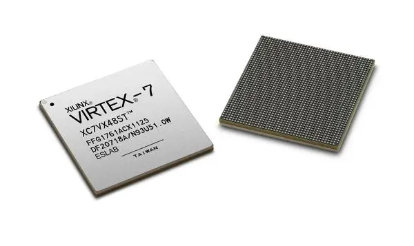 Integrated Circuit  Xilinx chip XC4052XLA-09HQ160I new original