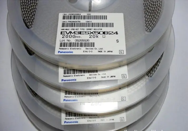 ERJP14F4993U | Panasonic SMD resistor 1210 499K Ω 1% 0.5W anti surge