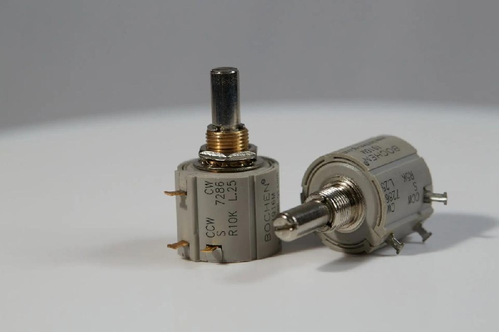 BOCHEN WXD3-12 4.7K 10K multi turn wire wound potentiometer, 5 turns, 1W