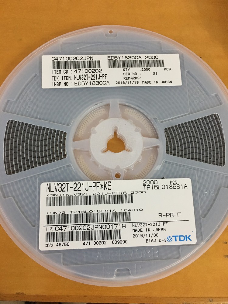 10V 100nF 10% 0402 X7R 0402B101K100CT Huake High Frequency Ceramic Capacitor